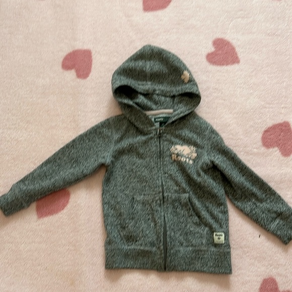 Roots Sweatshirt 4T - Picture 1 of 2